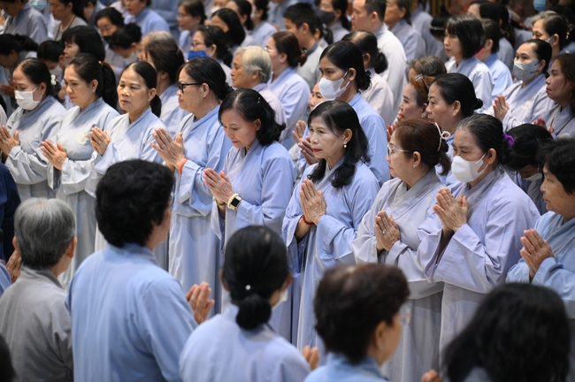 Khoá tu niệm Phật một ngày