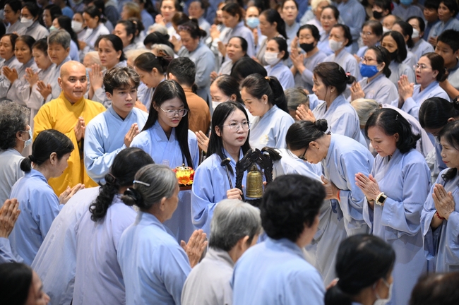 Khoá tu niệm Phật một ngày