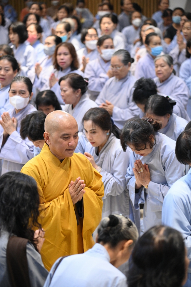 Khoá tu niệm Phật một ngày