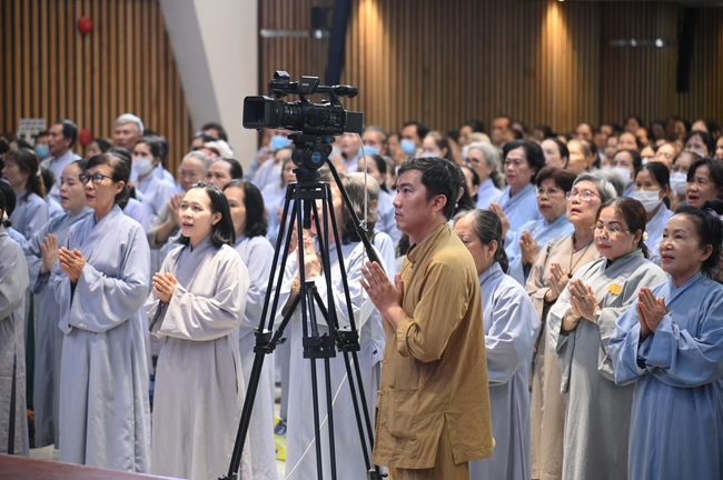 Khoá tu niệm Phật một ngày