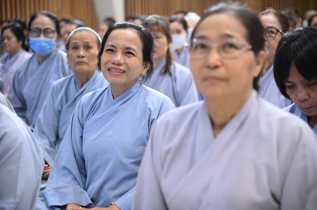 Khoá tu niệm Phật một ngày