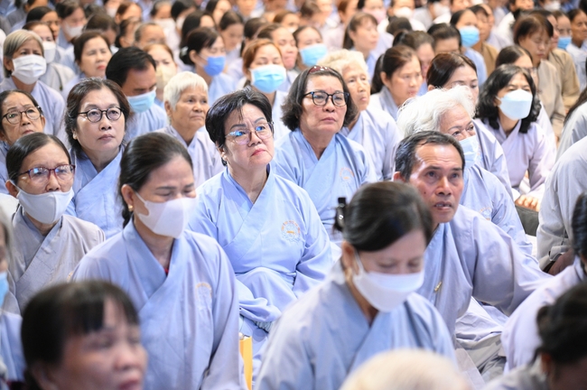 Khoá tu niệm Phật một ngày