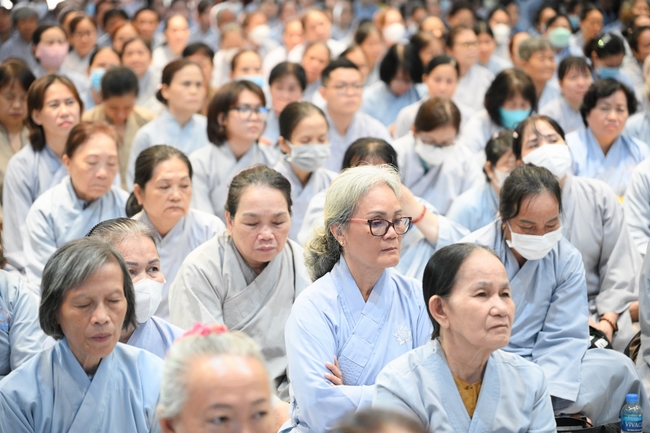 Khoá tu niệm Phật một ngày