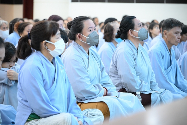 Khoá tu niệm Phật một ngày