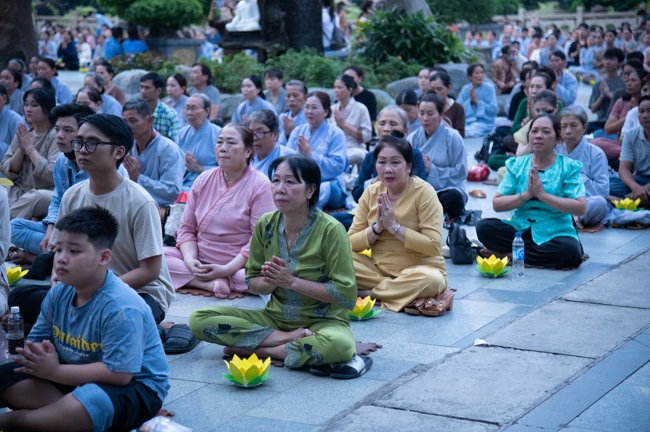 Repentance ceremony to commemorate the Bodhisattva Avalokitesvara achievements