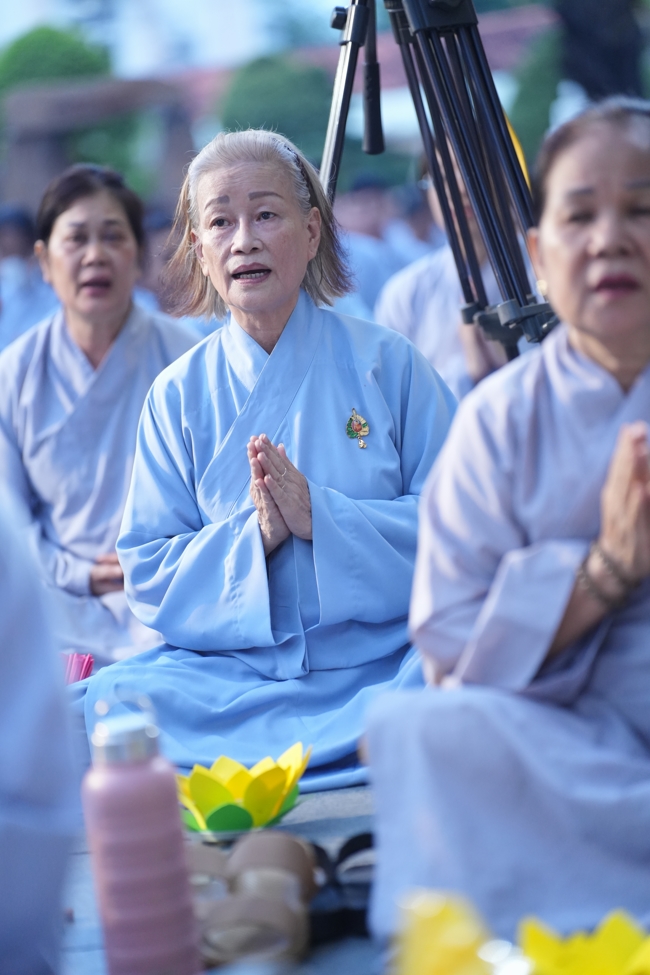 Repentance ceremony to commemorate the Bodhisattva Avalokitesvara achievements