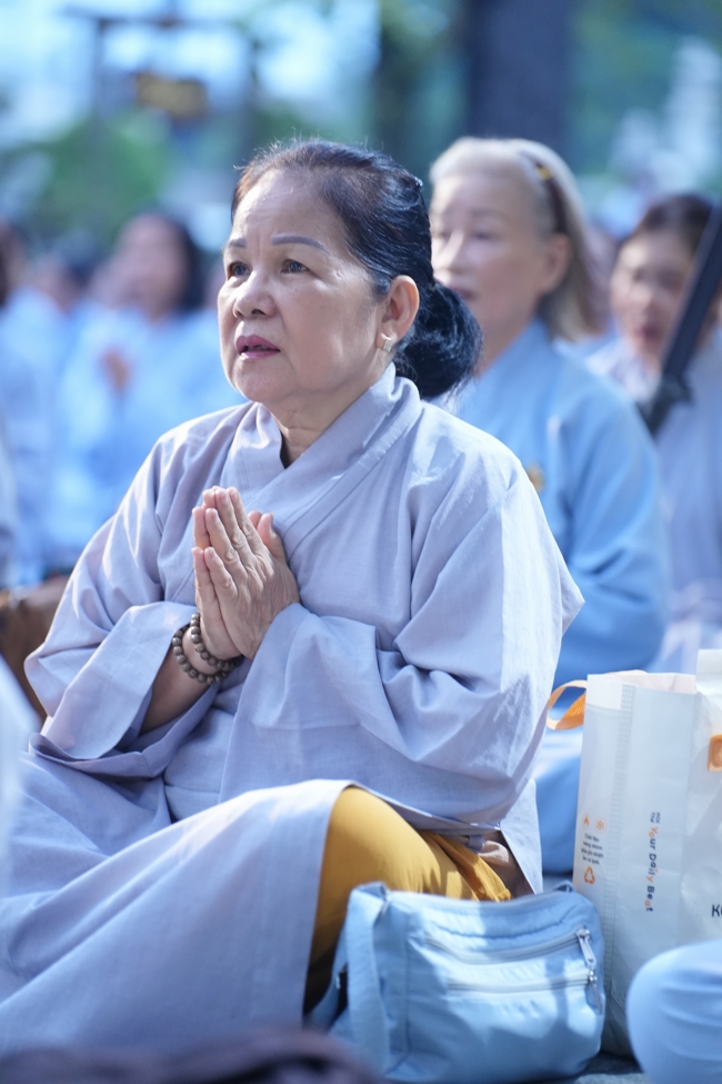 Repentance ceremony to commemorate the Bodhisattva Avalokitesvara achievements