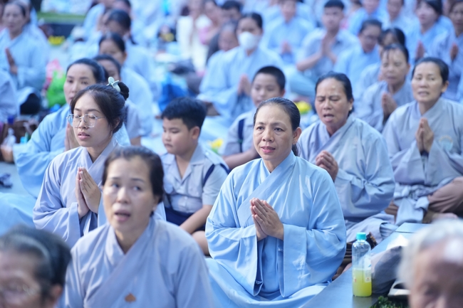 Repentance ceremony to commemorate the Bodhisattva Avalokitesvara achievements