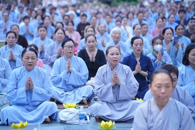 Repentance ceremony to commemorate the Bodhisattva Avalokitesvara achievements
