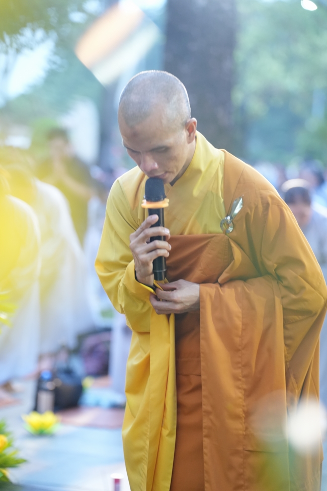Repentance ceremony to commemorate the Bodhisattva Avalokitesvara achievements