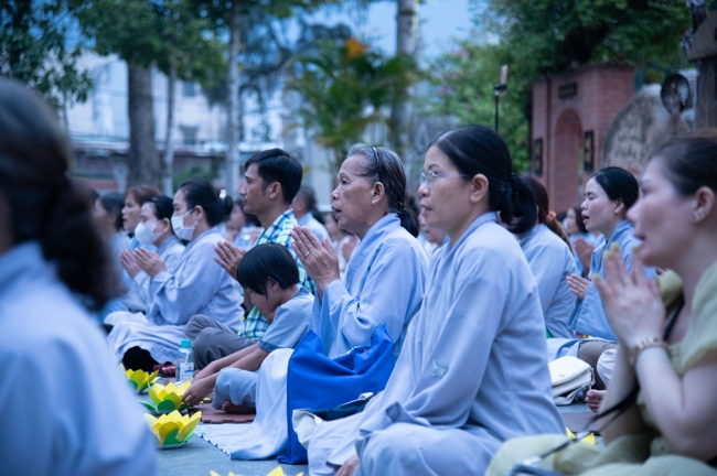 Repentance ceremony to commemorate the Bodhisattva Avalokitesvara achievements