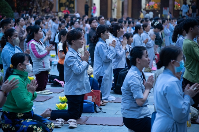 Repentance ceremony to commemorate the Bodhisattva Avalokitesvara achievements
