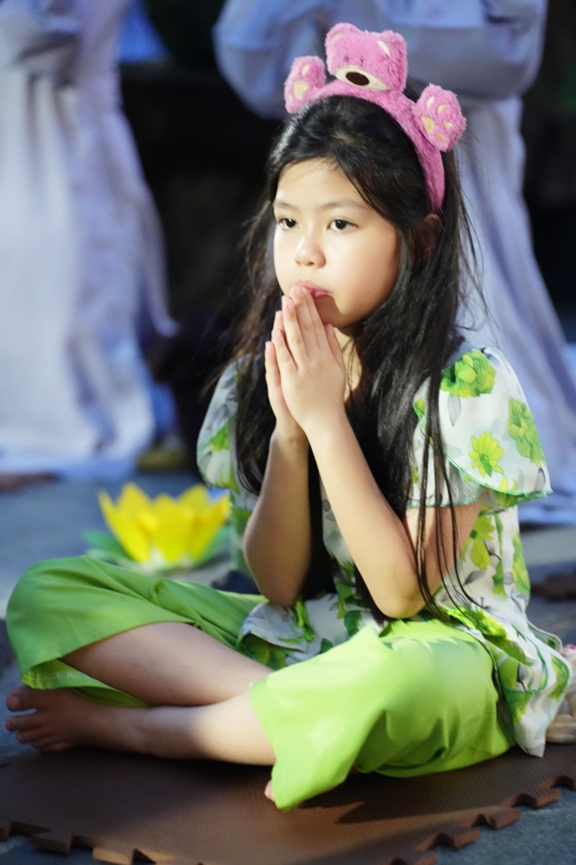 Repentance ceremony to commemorate the Bodhisattva Avalokitesvara achievements