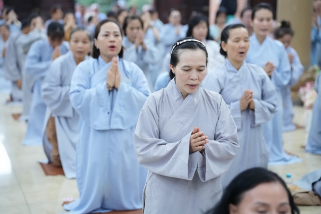 Repentance ceremony to commemorate the Bodhisattva Avalokitesvara achievements