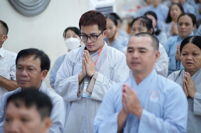 Repentance ceremony to commemorate the Bodhisattva Avalokitesvara achievements