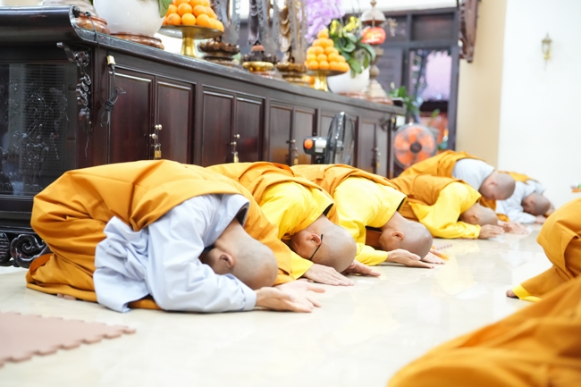 Repentance ceremony to commemorate the Bodhisattva Avalokitesvara achievements