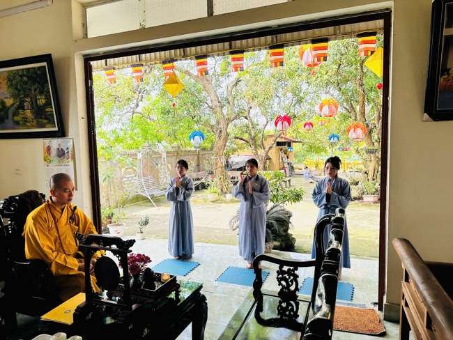 One - Day Practice at Dong Cao pagoda, Thanh Hoa
