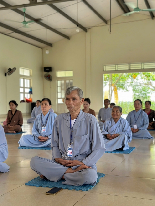 One - Day Practice at Dong Cao pagoda, Thanh Hoa