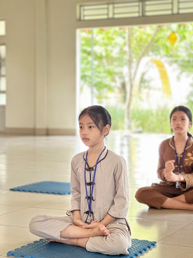 One - Day Practice at Dong Cao pagoda, Thanh Hoa