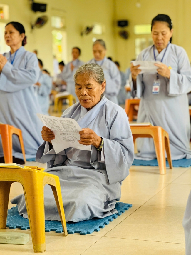 One - Day Practice at Dong Cao pagoda, Thanh Hoa