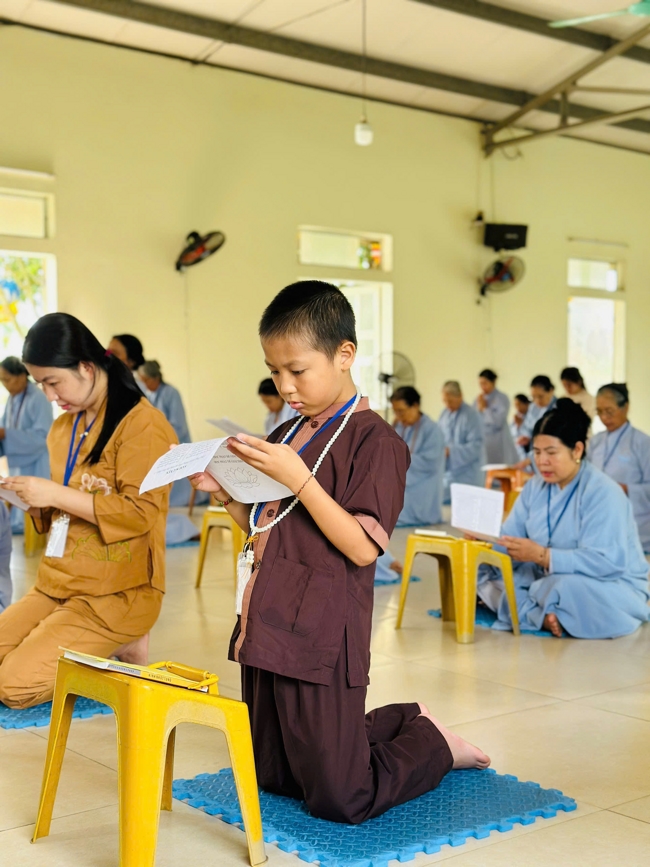 One - Day Practice at Dong Cao pagoda, Thanh Hoa
