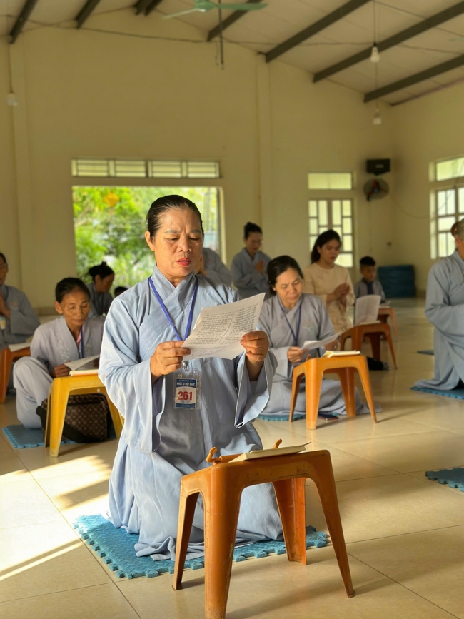 One - Day Practice at Dong Cao pagoda, Thanh Hoa