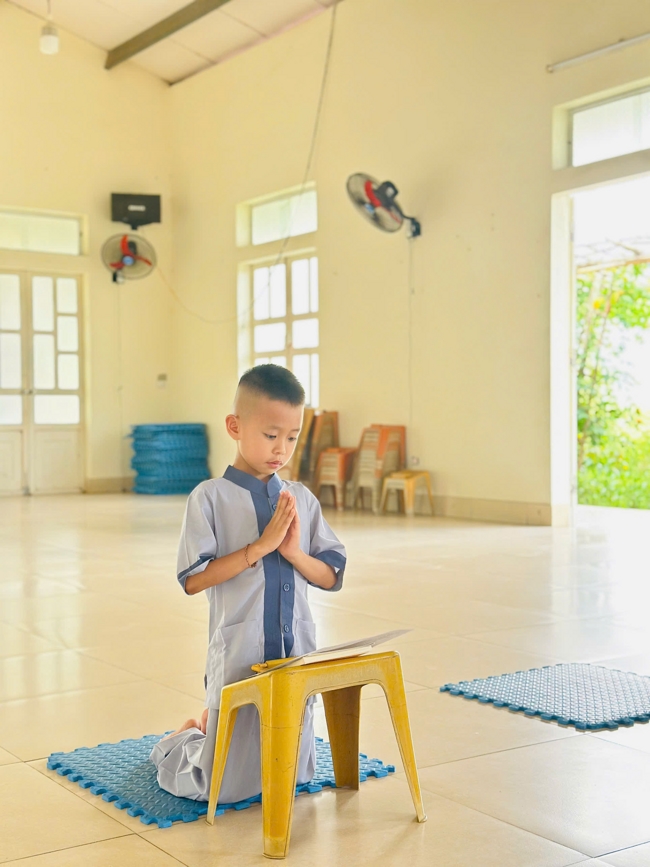 One - Day Practice at Dong Cao pagoda, Thanh Hoa
