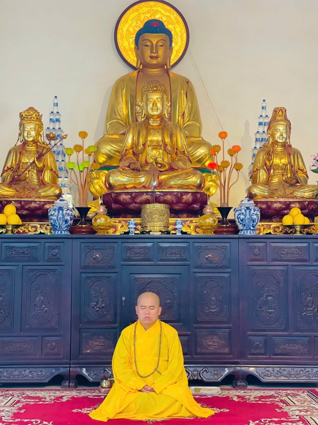 One - Day Practice at Dong Cao pagoda, Thanh Hoa