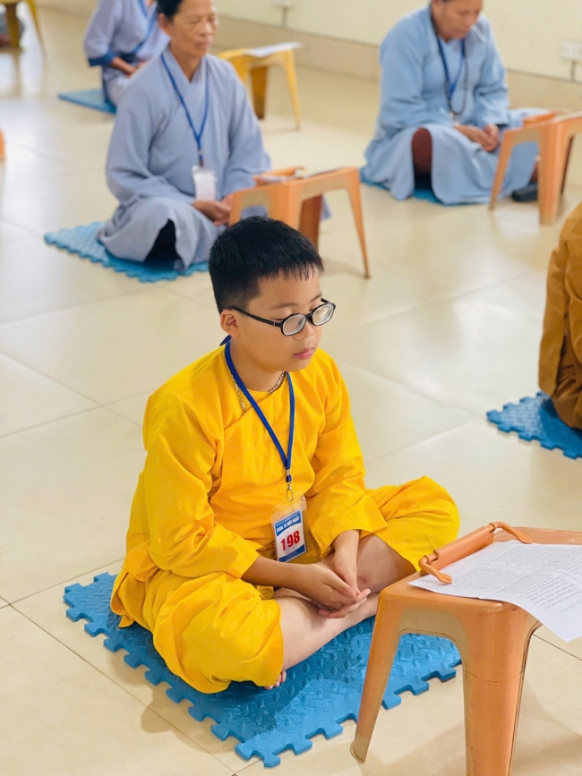 One - Day Practice at Dong Cao pagoda, Thanh Hoa