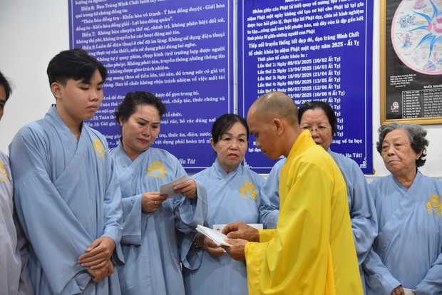 Đạo tràng Minh Chất – Cần Thơ: Khóa tu một ngày