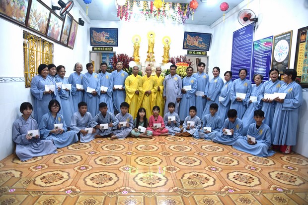 Đạo tràng Minh Chất – Cần Thơ: Khóa tu một ngày