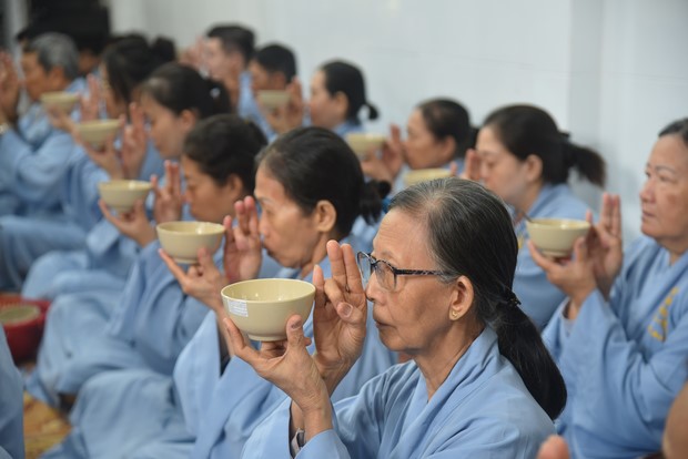 Đạo tràng Minh Chất – Cần Thơ: Khóa tu một ngày