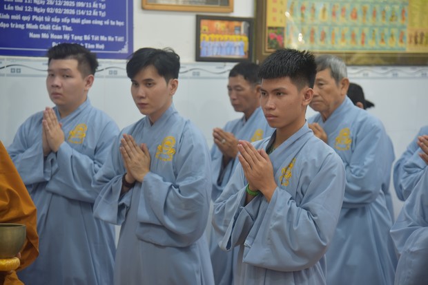 Đạo tràng Minh Chất – Cần Thơ: Khóa tu một ngày