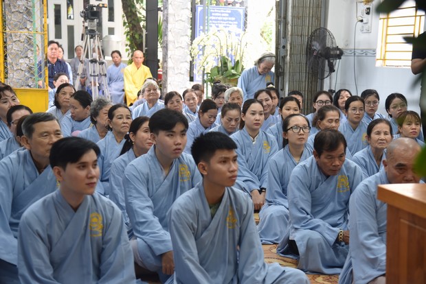 Đạo tràng Minh Chất – Cần Thơ: Khóa tu một ngày