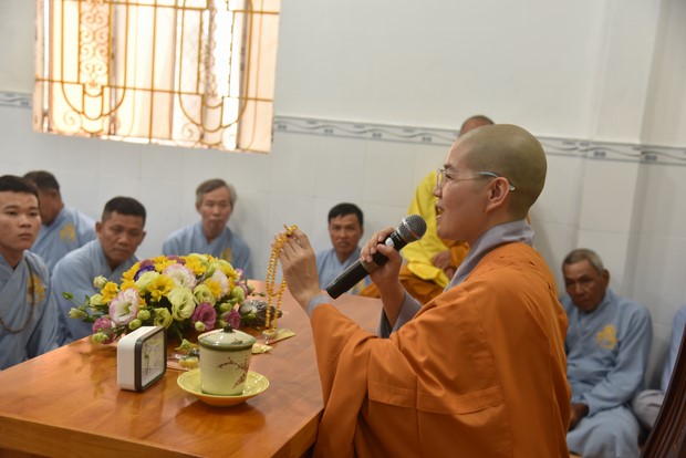 Đạo tràng Minh Chất – Cần Thơ: Khóa tu một ngày