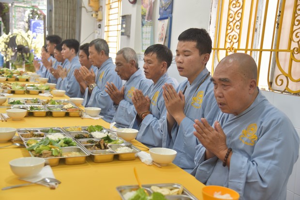 Đạo tràng Minh Chất – Cần Thơ: Khóa tu một ngày
