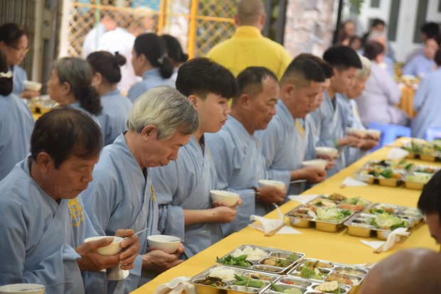 Đạo tràng Minh Chất – Cần Thơ: Khóa tu một ngày