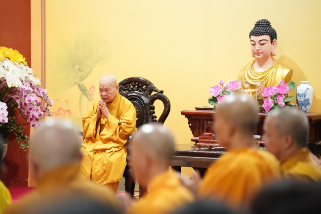 Nhóm Hiểu và Thương chùa Hoằng Pháp: Cúng dường Trường Hạ PL.2569 – DL.2025