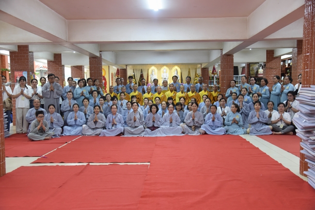 Offering rain-retreat Schools of the Charity Board, Buddha Calendar 2659 - Solar Calendar 2025