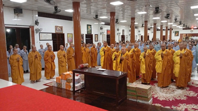 Offering rain-retreat Schools of the Charity Board, Buddha Calendar 2659 - Solar Calendar 2025