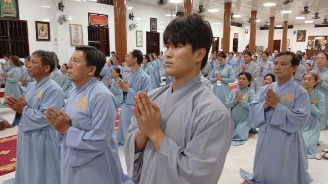 Offering rain-retreat Schools of the Charity Board, Buddha Calendar 2659 - Solar Calendar 2025