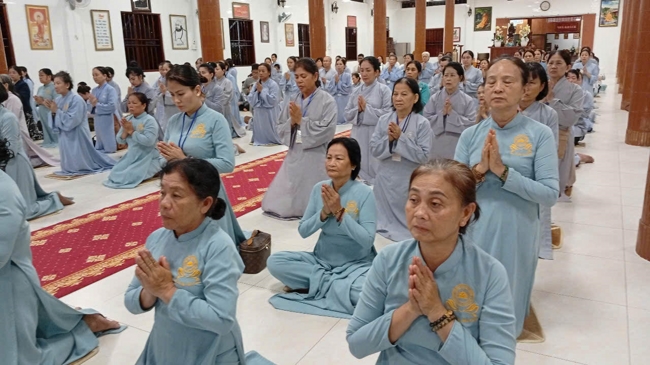 Offering rain-retreat Schools of the Charity Board, Buddha Calendar 2659 - Solar Calendar 2025