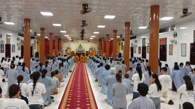 Offering rain-retreat Schools of the Charity Board, Buddha Calendar 2659 - Solar Calendar 2025