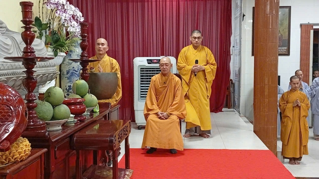 Offering rain-retreat Schools of the Charity Board, Buddha Calendar 2659 - Solar Calendar 2025