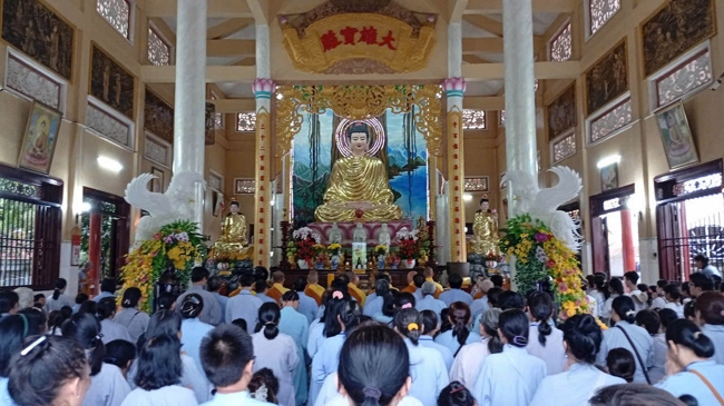 Offering rain-retreat Schools of the Charity Board, Buddha Calendar 2659 - Solar Calendar 2025