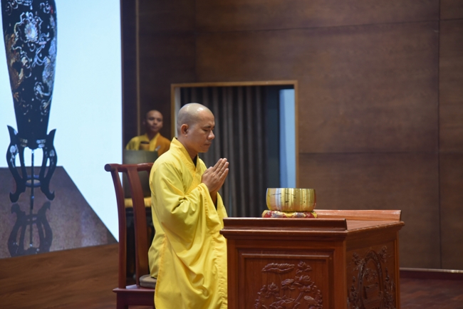 Offering rain-retreat Schools of the Charity Board, Buddha Calendar 2659 - Solar Calendar 2025