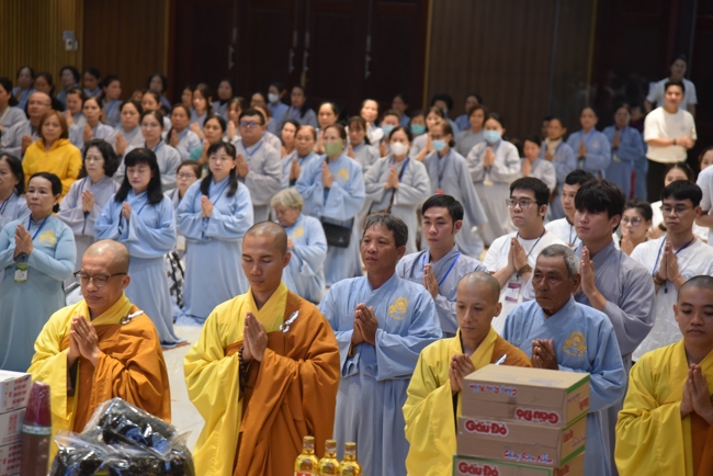 Offering rain-retreat Schools of the Charity Board, Buddha Calendar 2659 - Solar Calendar 2025