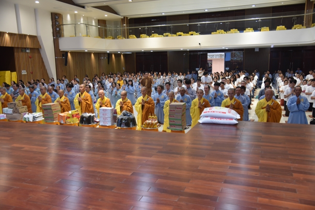 Offering rain-retreat Schools of the Charity Board, Buddha Calendar 2659 - Solar Calendar 2025