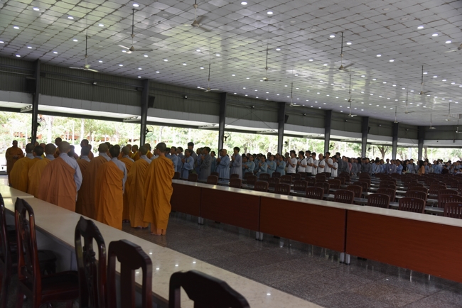 Offering rain-retreat Schools of the Charity Board, Buddha Calendar 2659 - Solar Calendar 2025