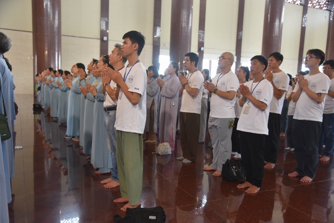 Offering rain-retreat Schools of the Charity Board, Buddha Calendar 2659 - Solar Calendar 2025